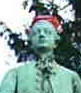 Goethe mit roter Mütze